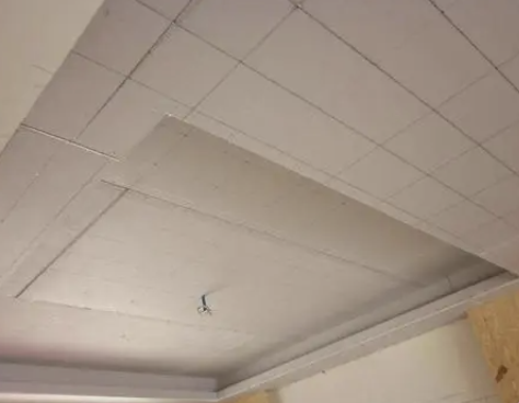 石膏板吊顶伸缩缝怎么留才合理？